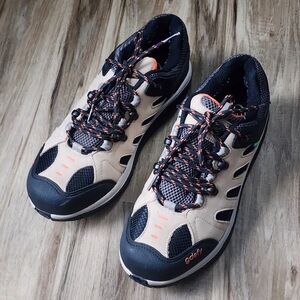 Gravity Defyer and Tan Hiking Shoes